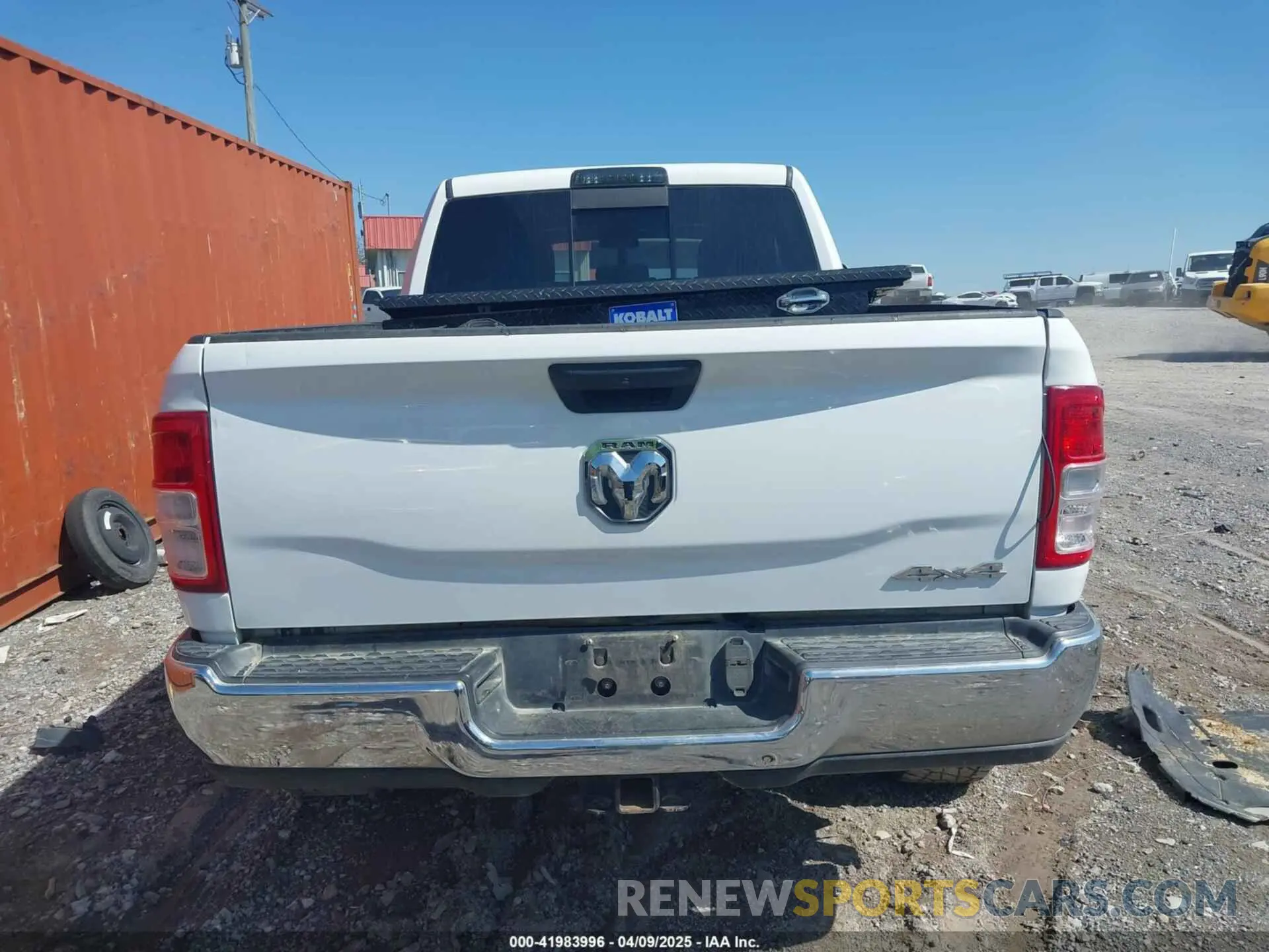 16 fotografías del automóvil dañado 3C6UR5CLXLG141532 RAM 2500 2020