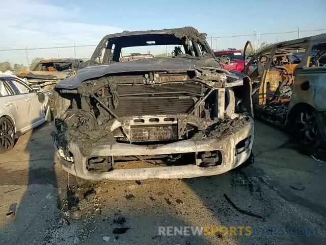 12 fotografías del automóvil dañado 3C6UR5DJ6LG108086 RAM 2500 2020
