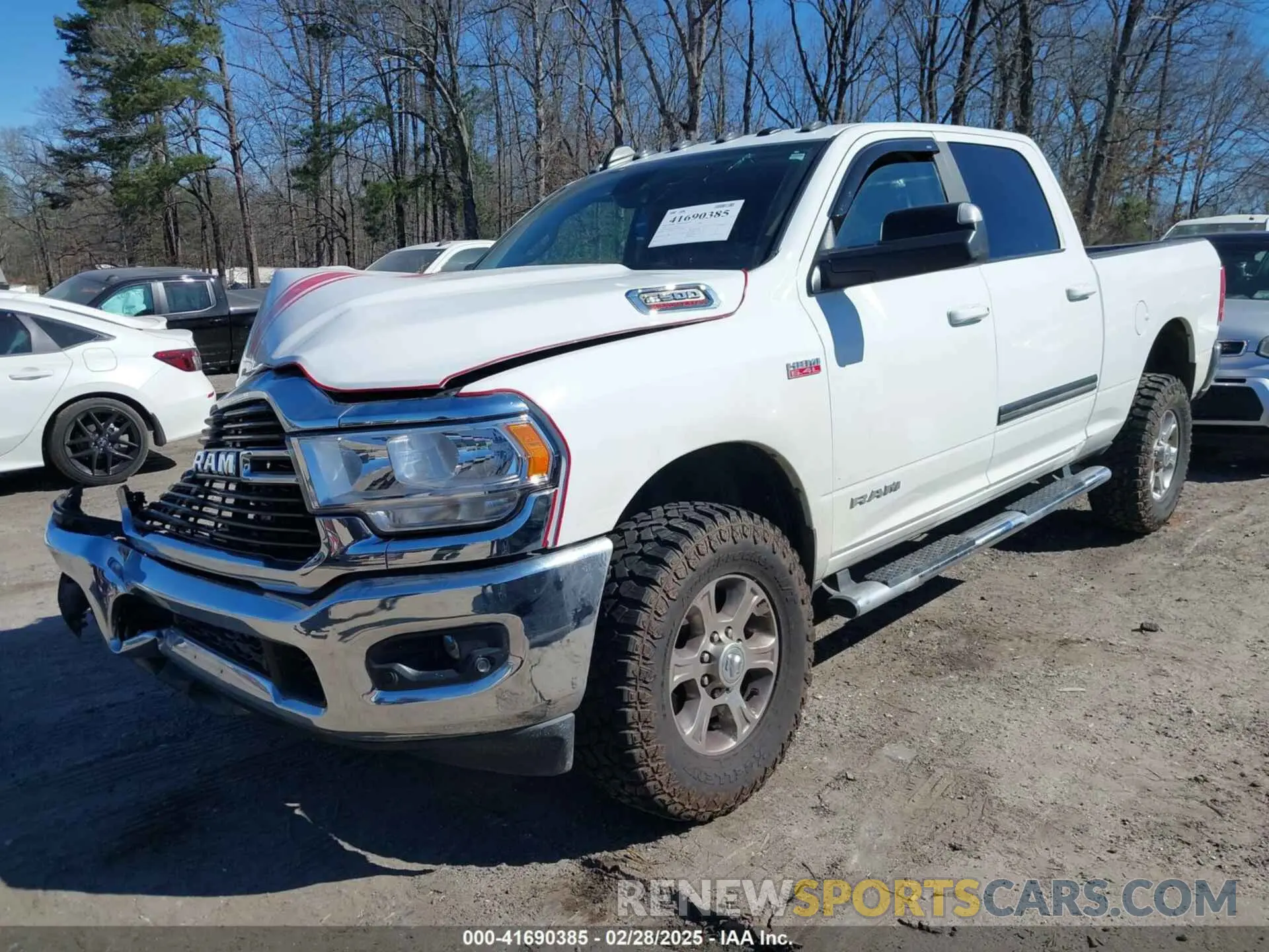 2 fotografías del automóvil dañado 3C6UR5DJXLG250070 RAM 2500 2020