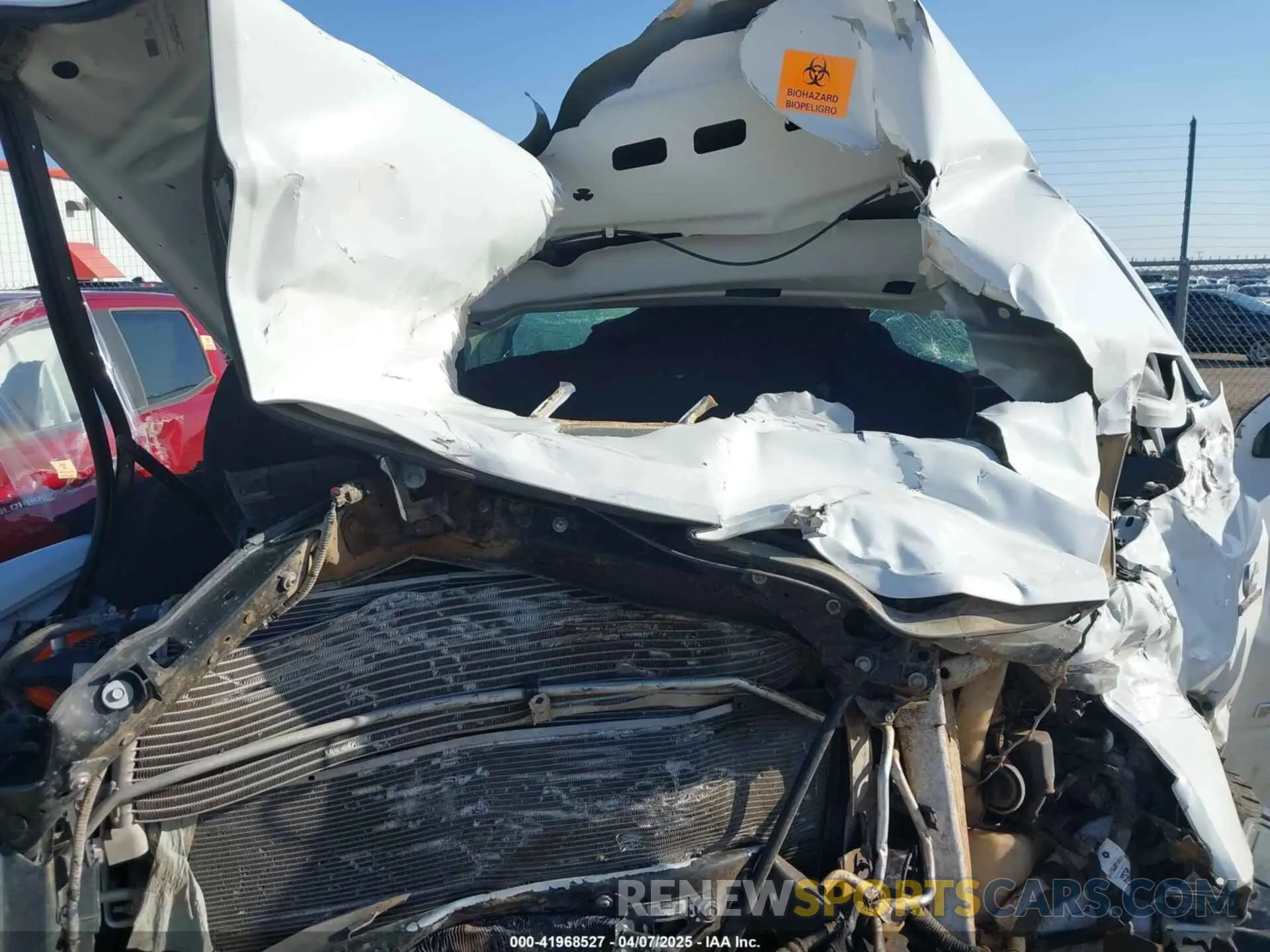 10 fotografías del automóvil dañado 3C6UR5DL3LG160387 RAM 2500 2020