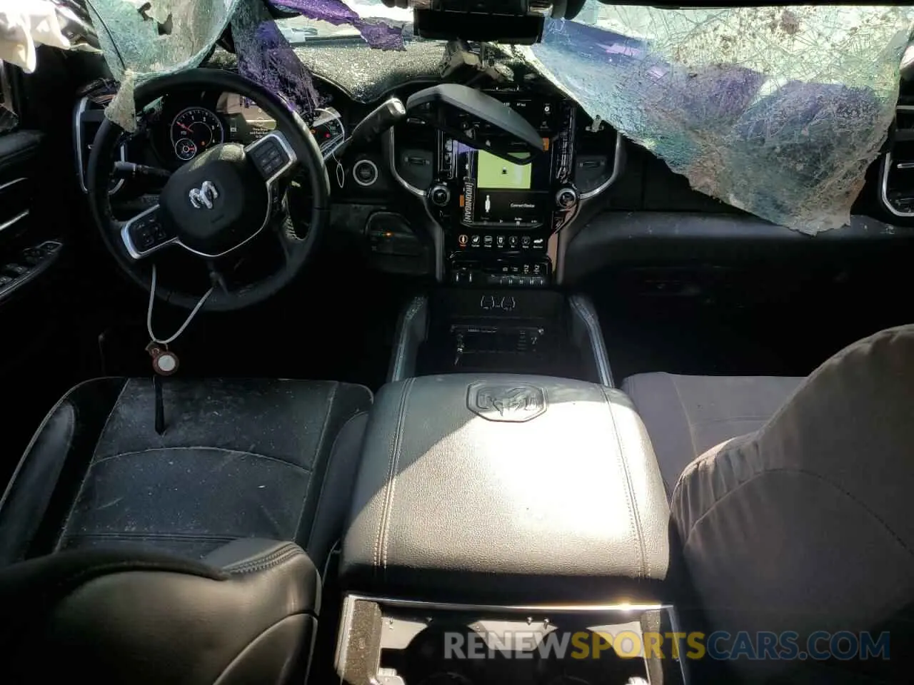 8 fotografías del automóvil dañado 3C6UR5NL8LG274089 RAM 2500 2020