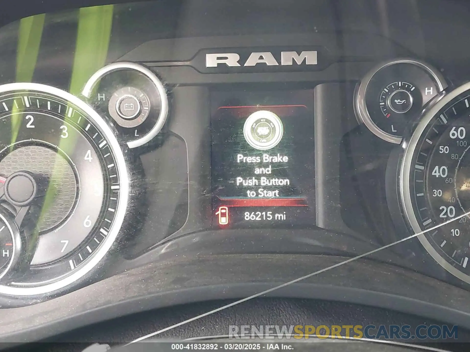 15 fotografías del automóvil dañado 3C7WR4HJXLG201931 RAM 2500 2020