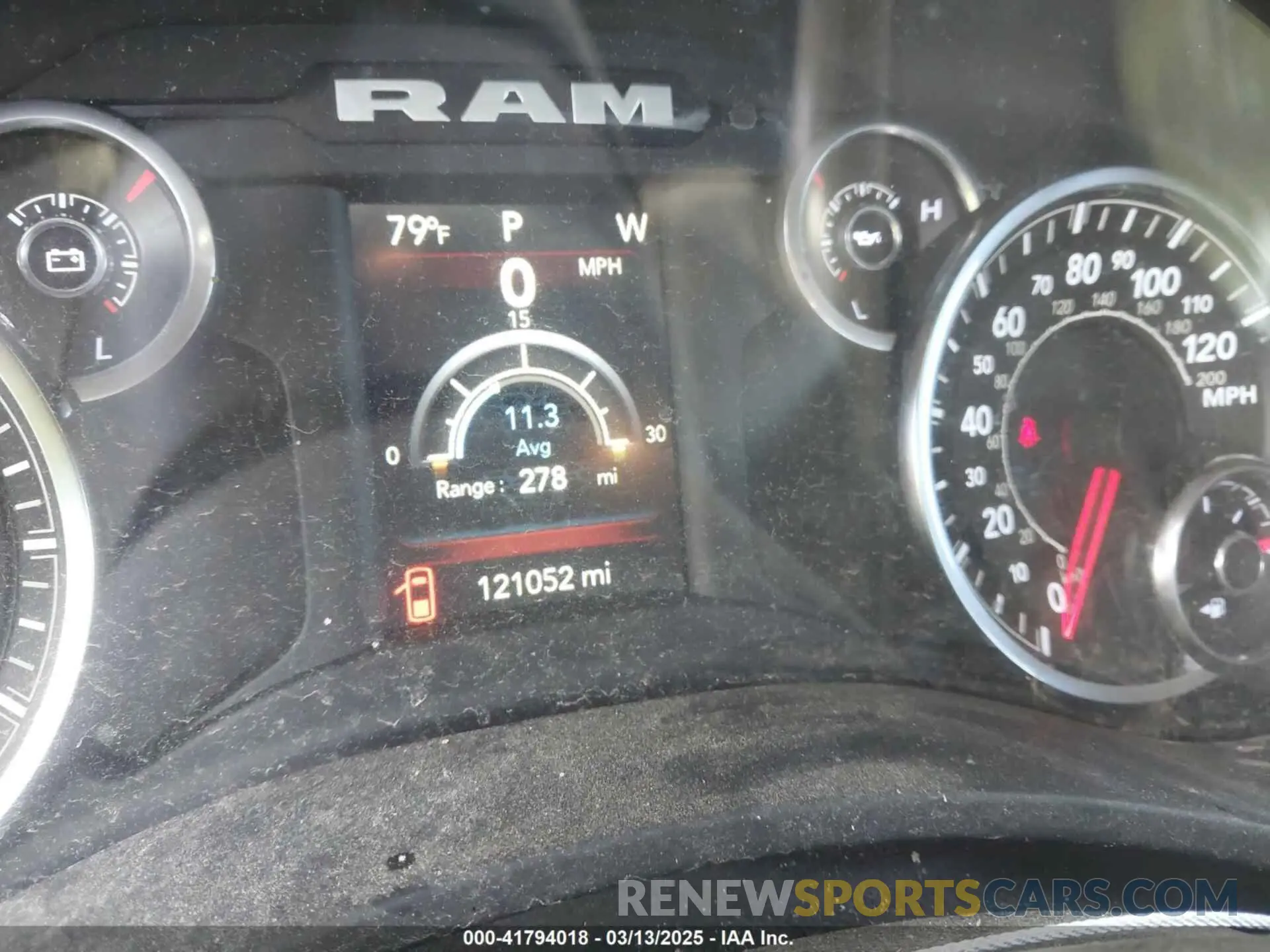15 fotografías del automóvil dañado 3C6UR5CJ7MG680237 RAM 2500 2021