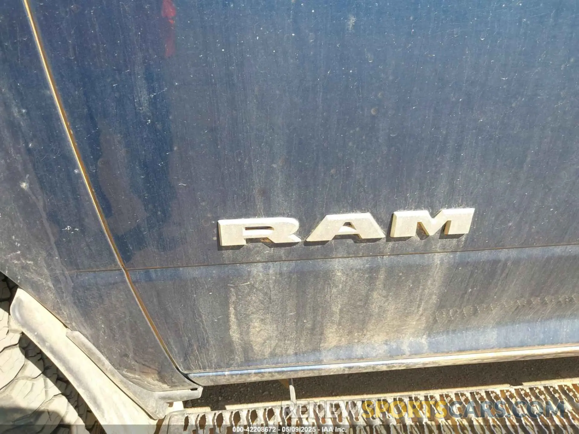 22 fotografías del automóvil dañado 3C6UR5CJ8MG656626 RAM 2500 2021