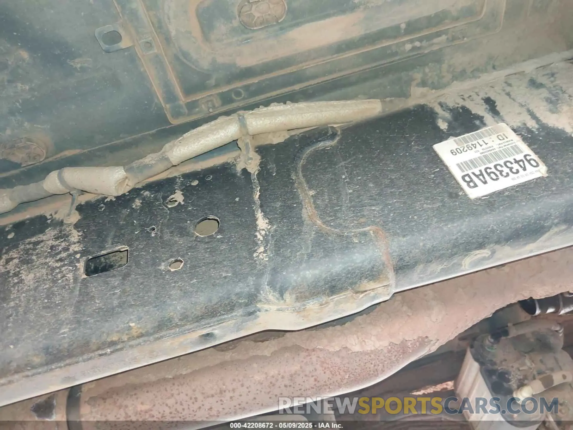 6 fotografías del automóvil dañado 3C6UR5CJ8MG656626 RAM 2500 2021