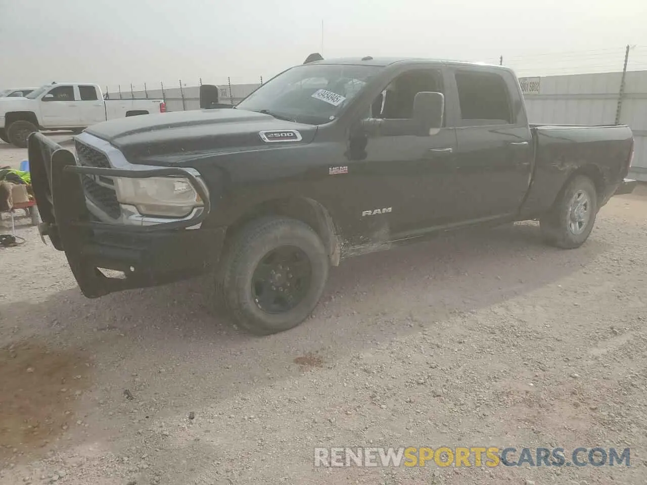 1 fotografías del automóvil dañado 3C6UR5CJ9MG516214 RAM 2500 2021