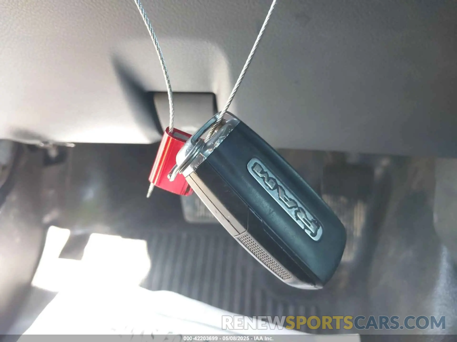 11 fotografías del automóvil dañado 3C6UR5CJ9MG641813 RAM 2500 2021