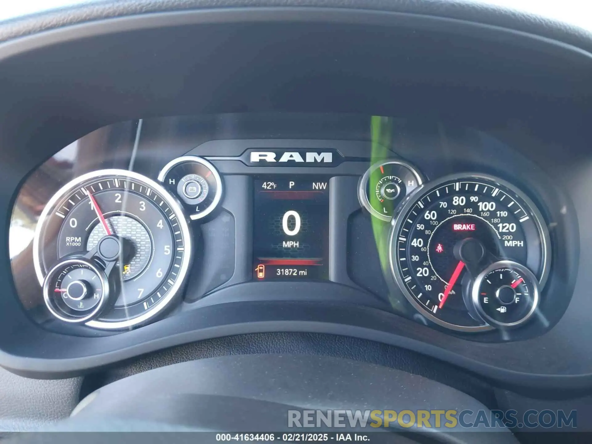 7 fotografías del automóvil dañado 3C6UR5CJ9MG656862 RAM 2500 2021
