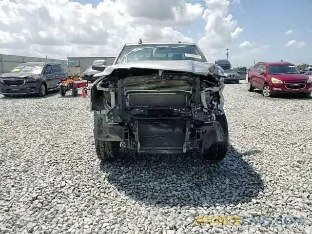 14 fotografías del automóvil dañado 3C6UR5FL8MG675819 RAM 2500 2021