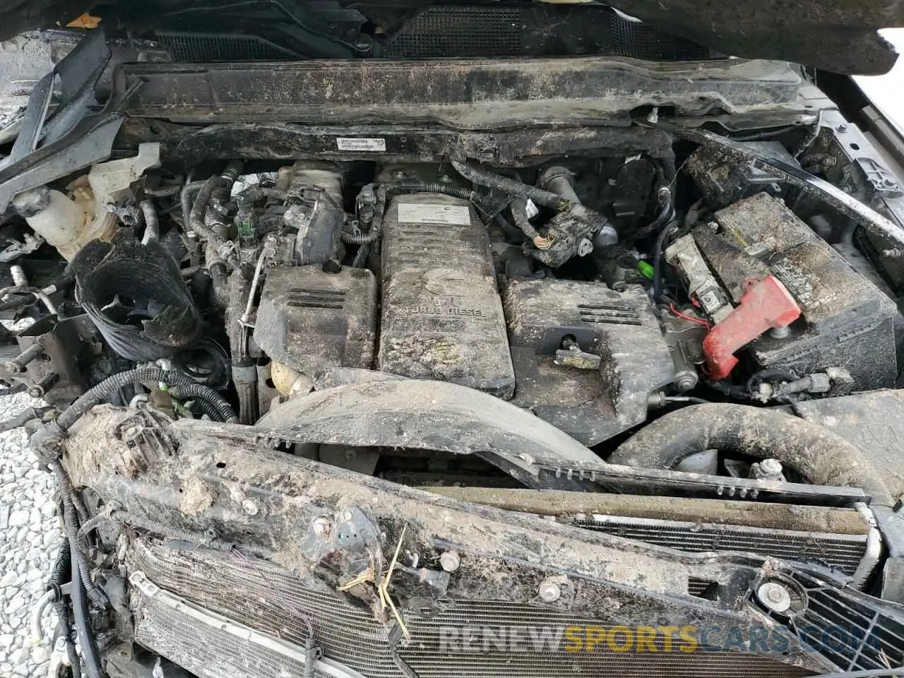 12 fotografías del automóvil dañado 3C6UR5GL6MG624236 RAM 2500 2021