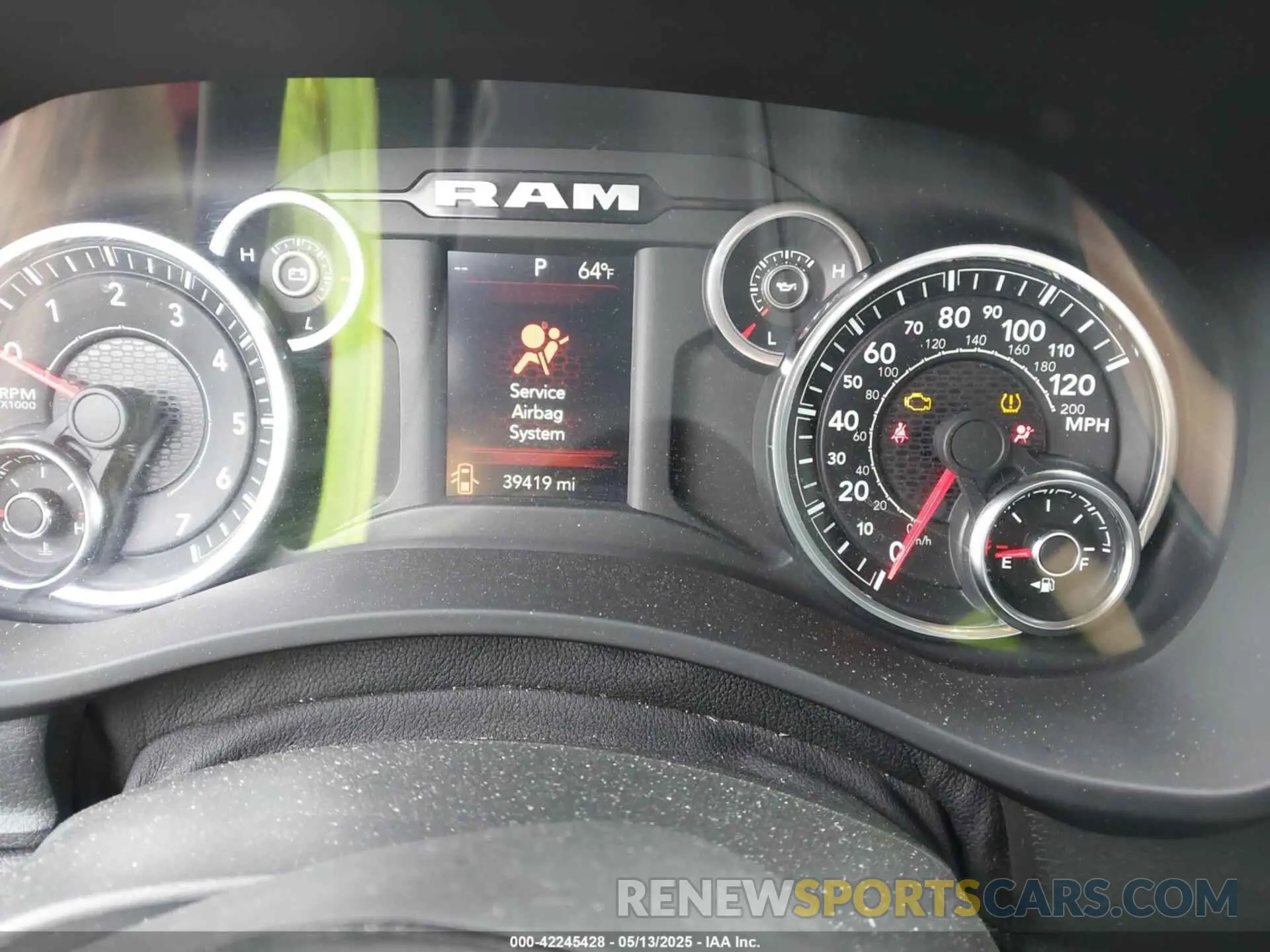 7 fotografías del automóvil dañado 3C6UR5HJ8MG661057 RAM 2500 2021