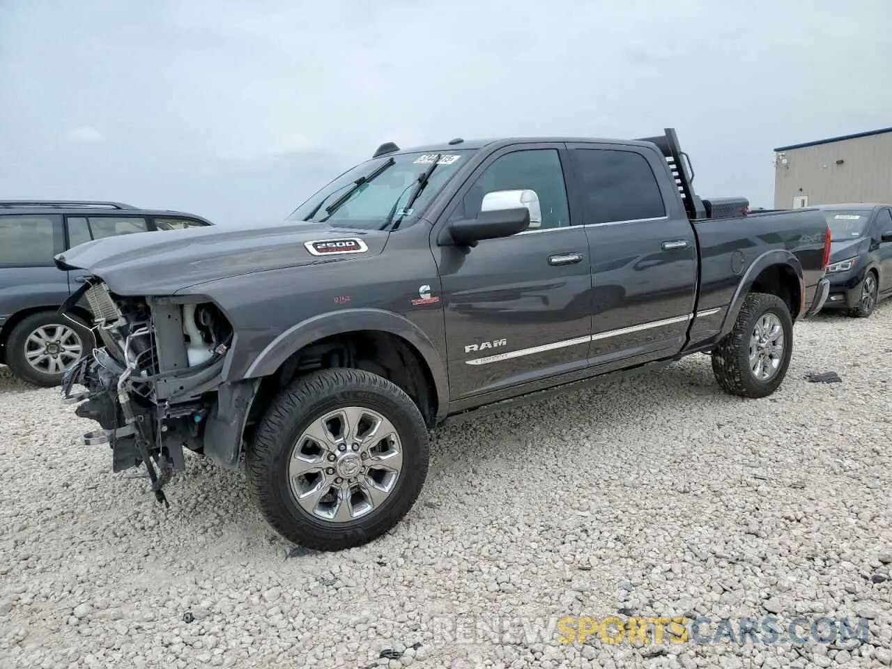 1 fotografías del automóvil dañado 3C6UR5SL3MG674681 RAM 2500 2021