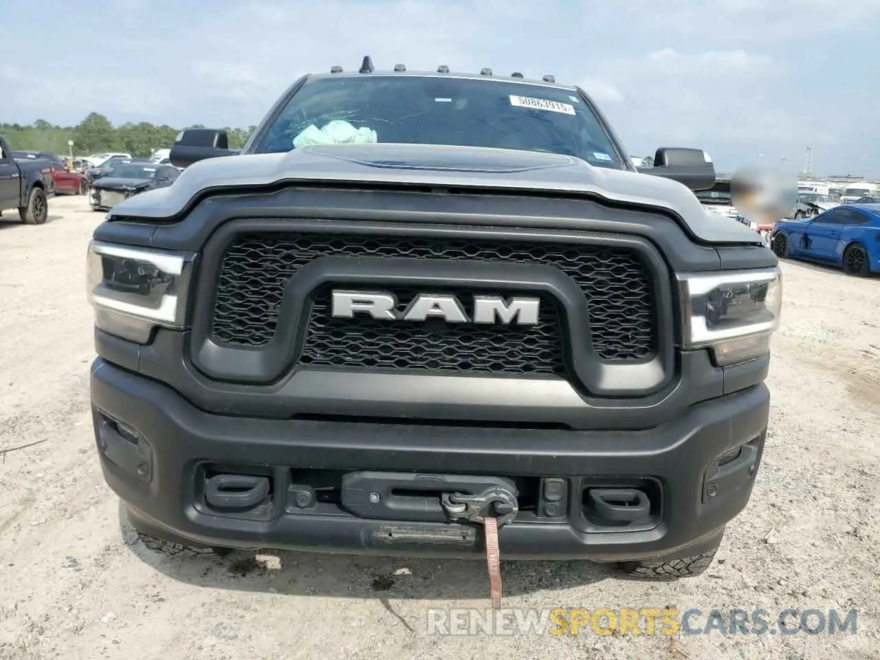 5 fotografías del automóvil dañado 3C6TR5EJ3NG369009 RAM 2500 2022