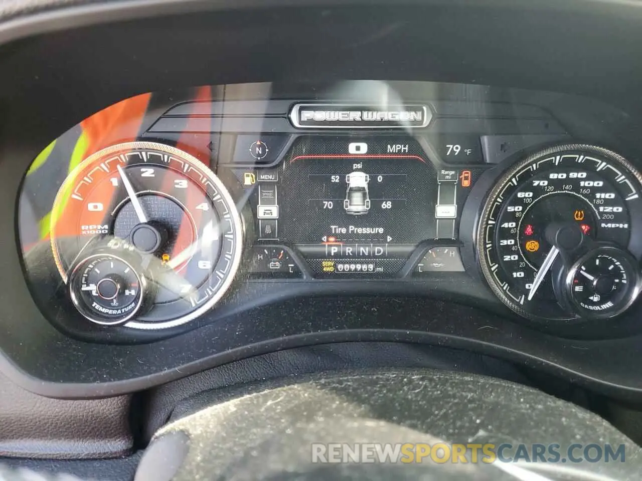 9 fotografías del automóvil dañado 3C6TR5EJ8NG384430 RAM 2500 2022