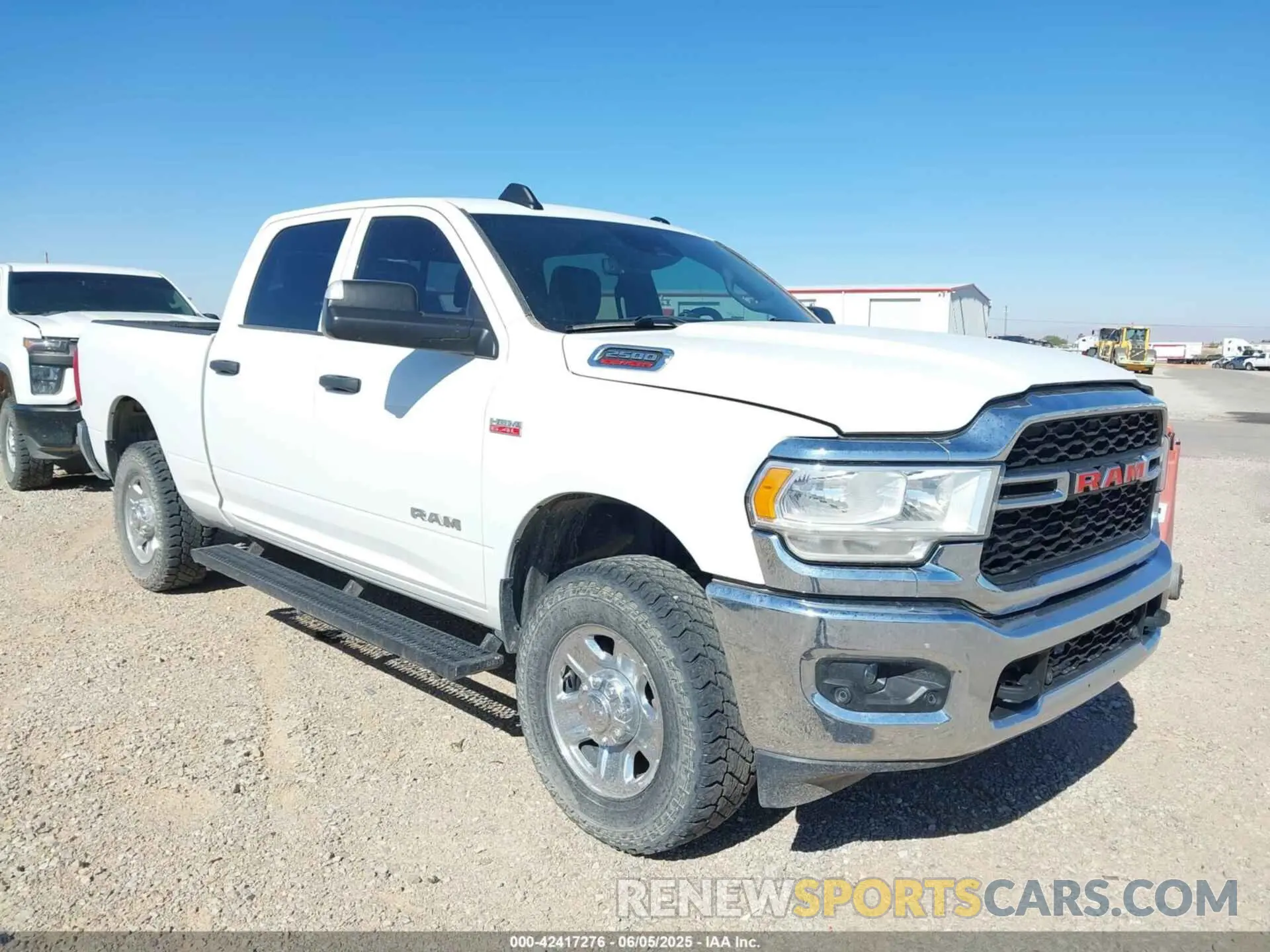 1 fotografías del automóvil dañado 3C6UR5CJ2NG272004 RAM 2500 2022