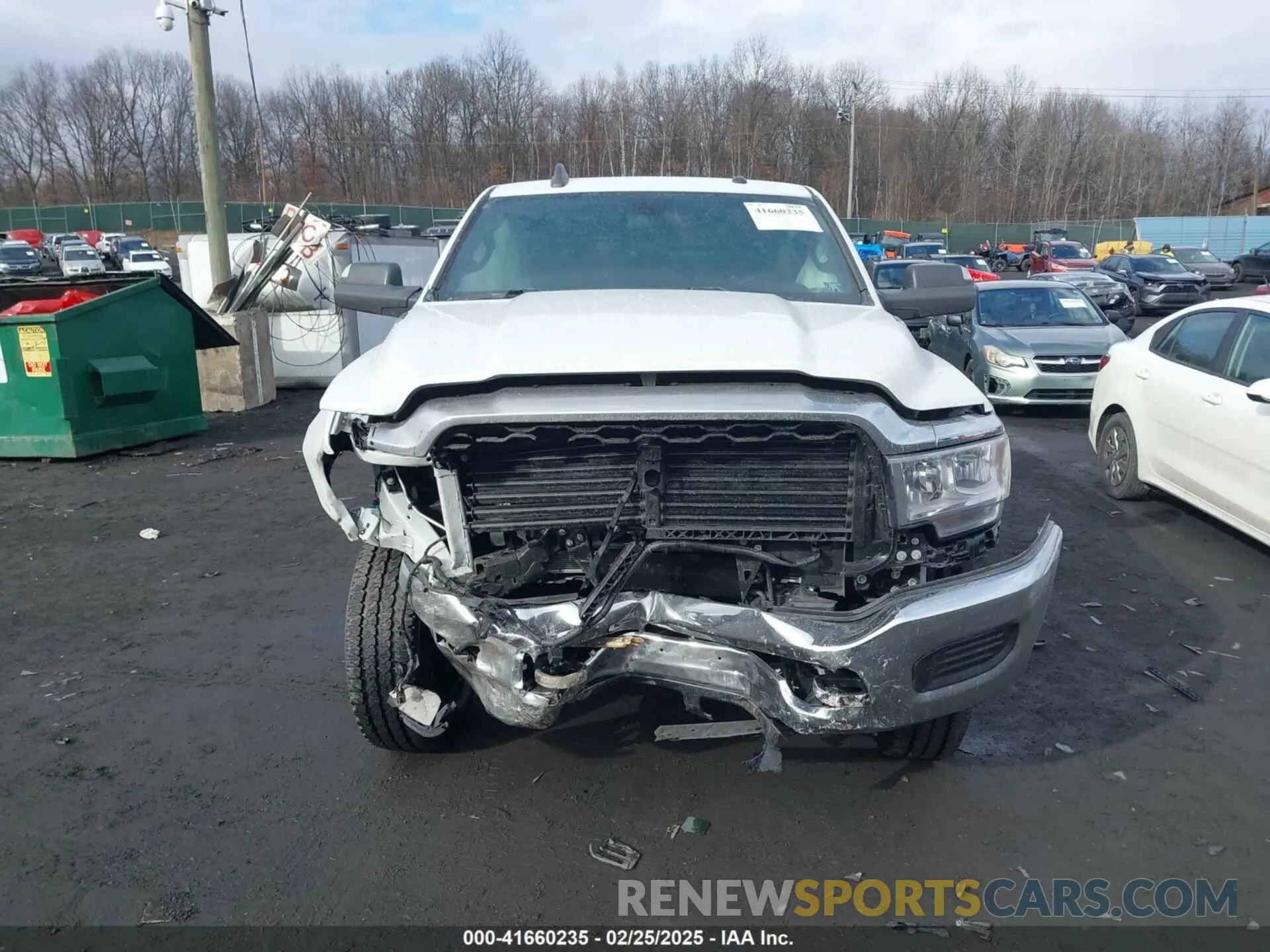 12 fotografías del automóvil dañado 3C6UR5CJ2NG441695 RAM 2500 2022