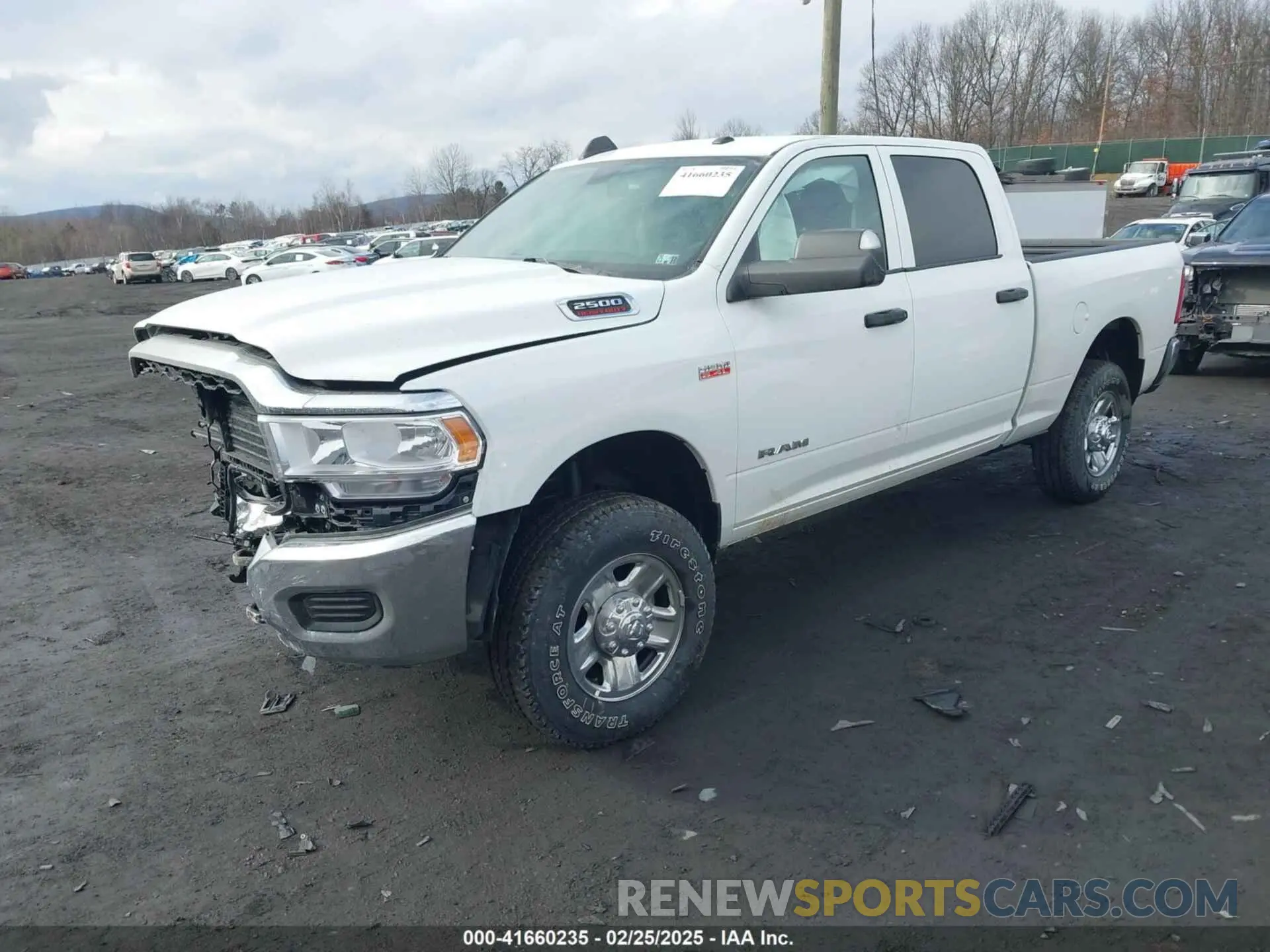 2 fotografías del automóvil dañado 3C6UR5CJ2NG441695 RAM 2500 2022