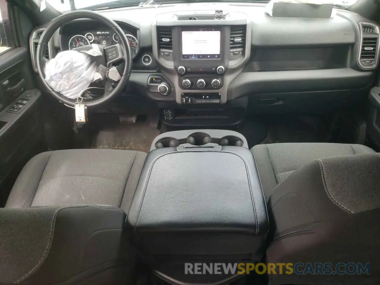 8 fotografías del automóvil dañado 3C6UR5CJ4NG251655 RAM 2500 2022