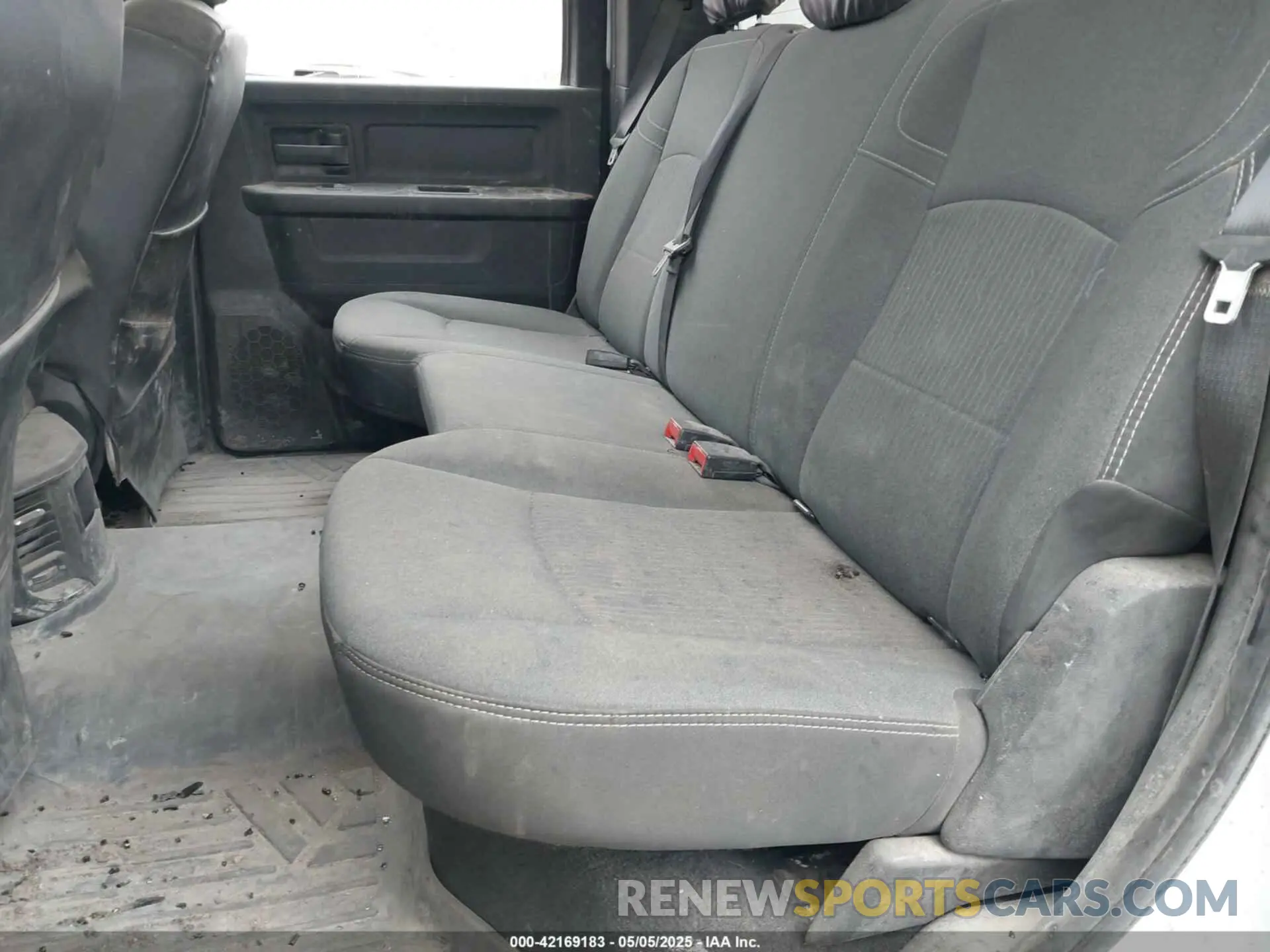 20 fotografías del automóvil dañado 3C6UR5CJ7NG439487 RAM 2500 2022