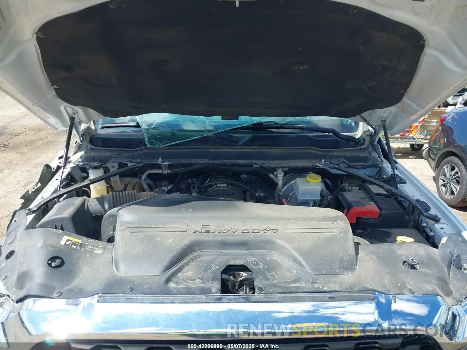 10 fotografías del automóvil dañado 3C6UR5DJ4NG119915 RAM 2500 2022