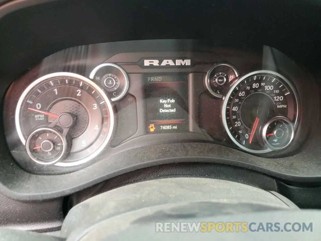 9 fotografías del automóvil dañado 3C6UR5DL0NG108900 RAM 2500 2022