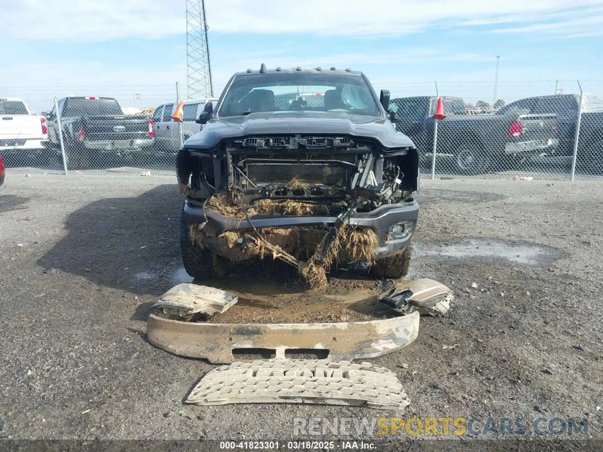13 fotografías del automóvil dañado 3C6UR5DL2NG167320 RAM 2500 2022
