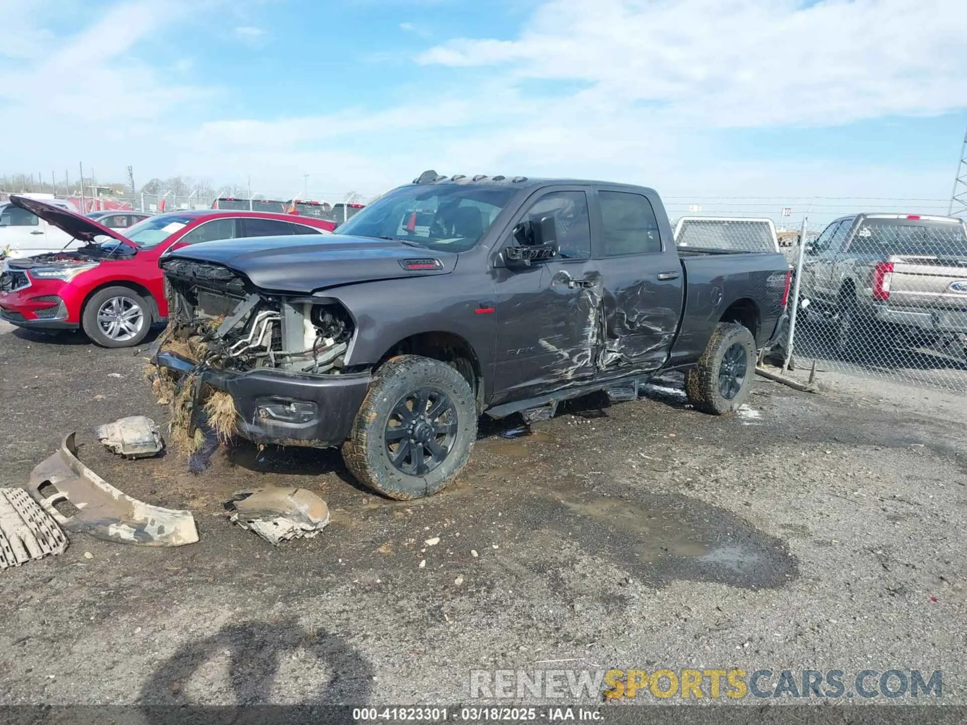 2 fotografías del automóvil dañado 3C6UR5DL2NG167320 RAM 2500 2022
