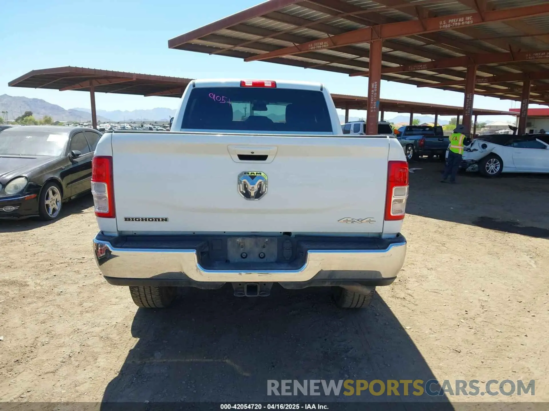 15 fotografías del automóvil dañado 3C6UR5DL3NG344991 RAM 2500 2022