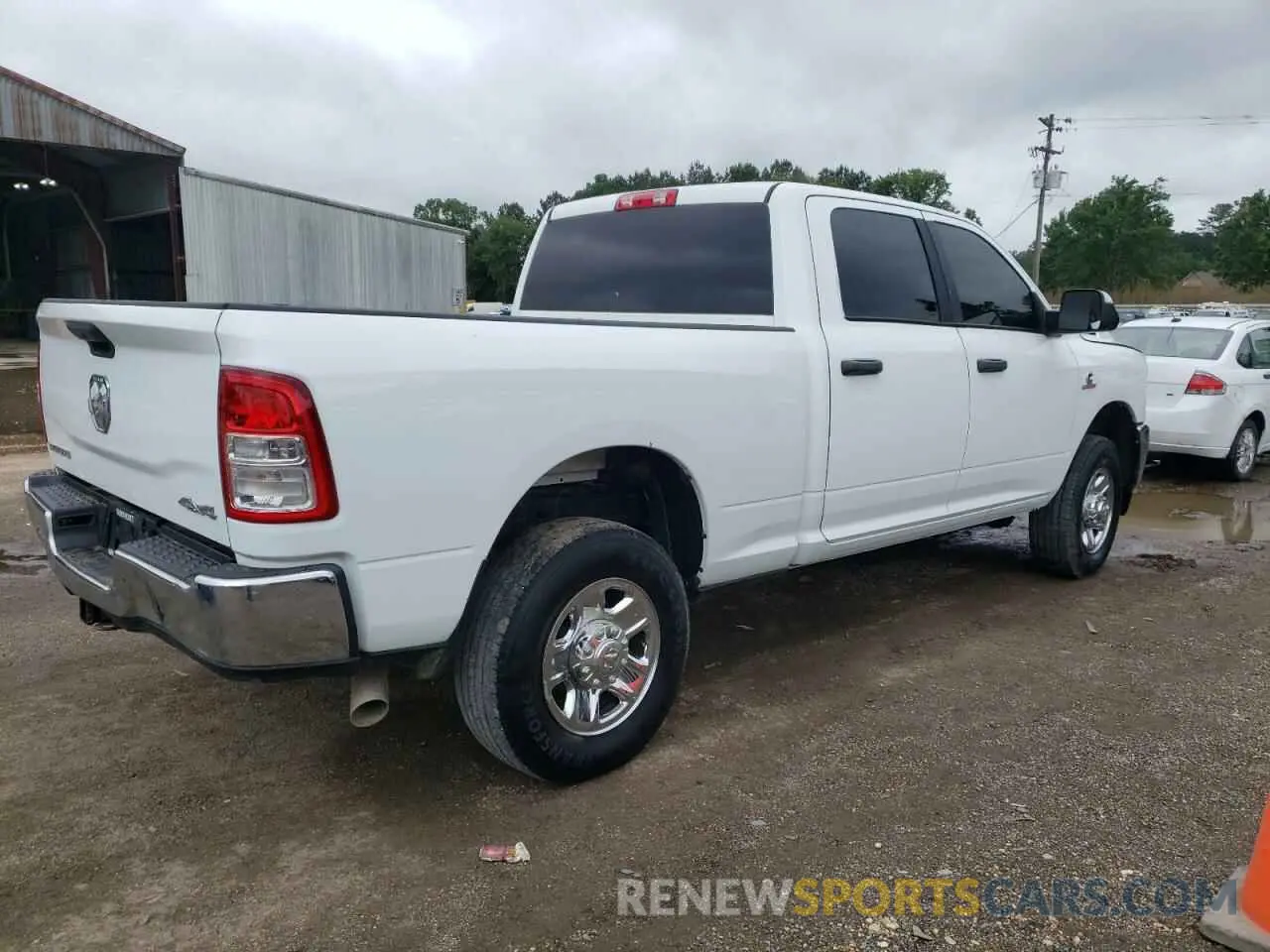 3 fotografías del automóvil dañado 3C6UR5DL4NG422033 RAM 2500 2022