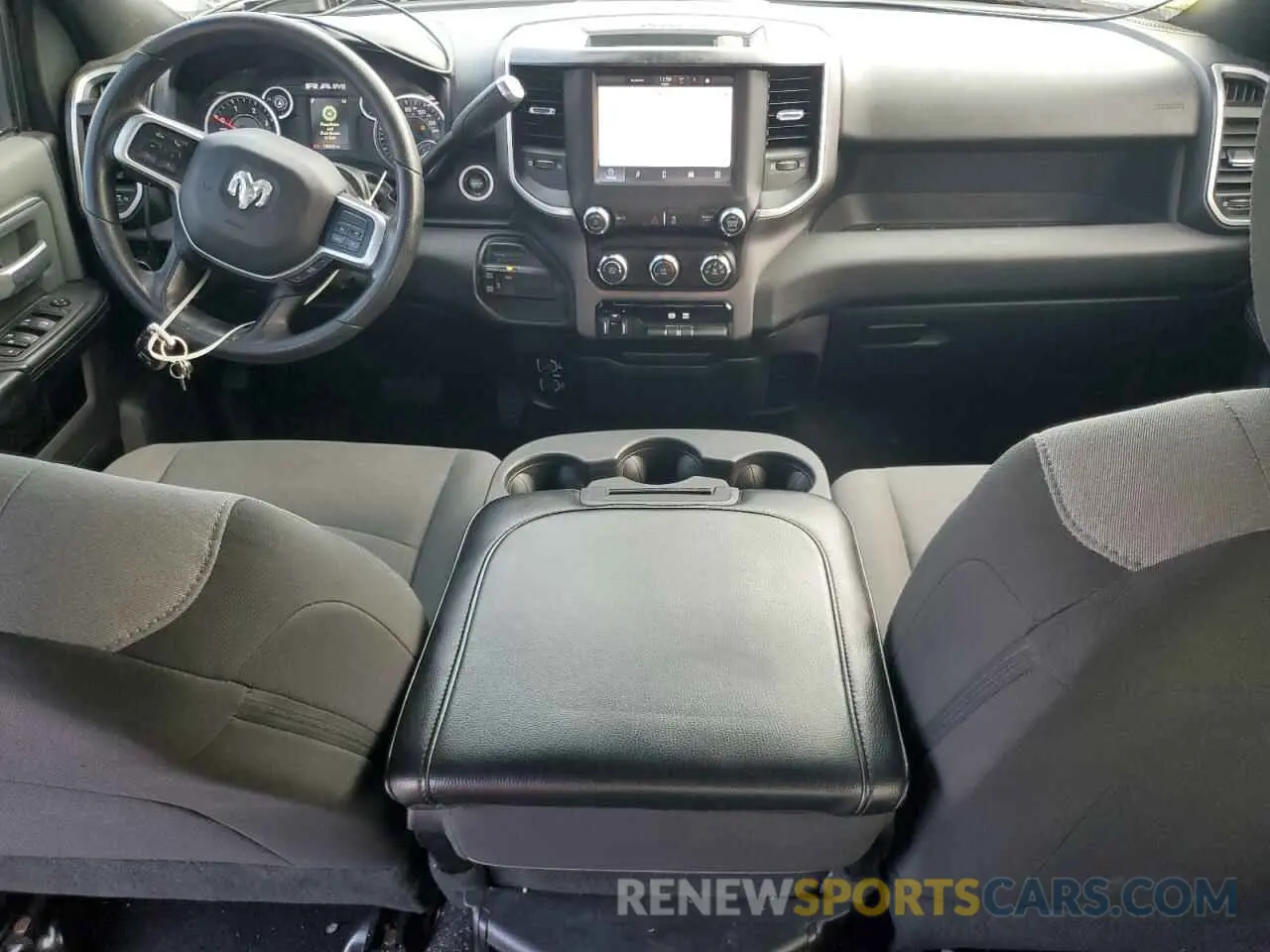 8 fotografías del automóvil dañado 3C6UR5DL6NG119819 RAM 2500 2022