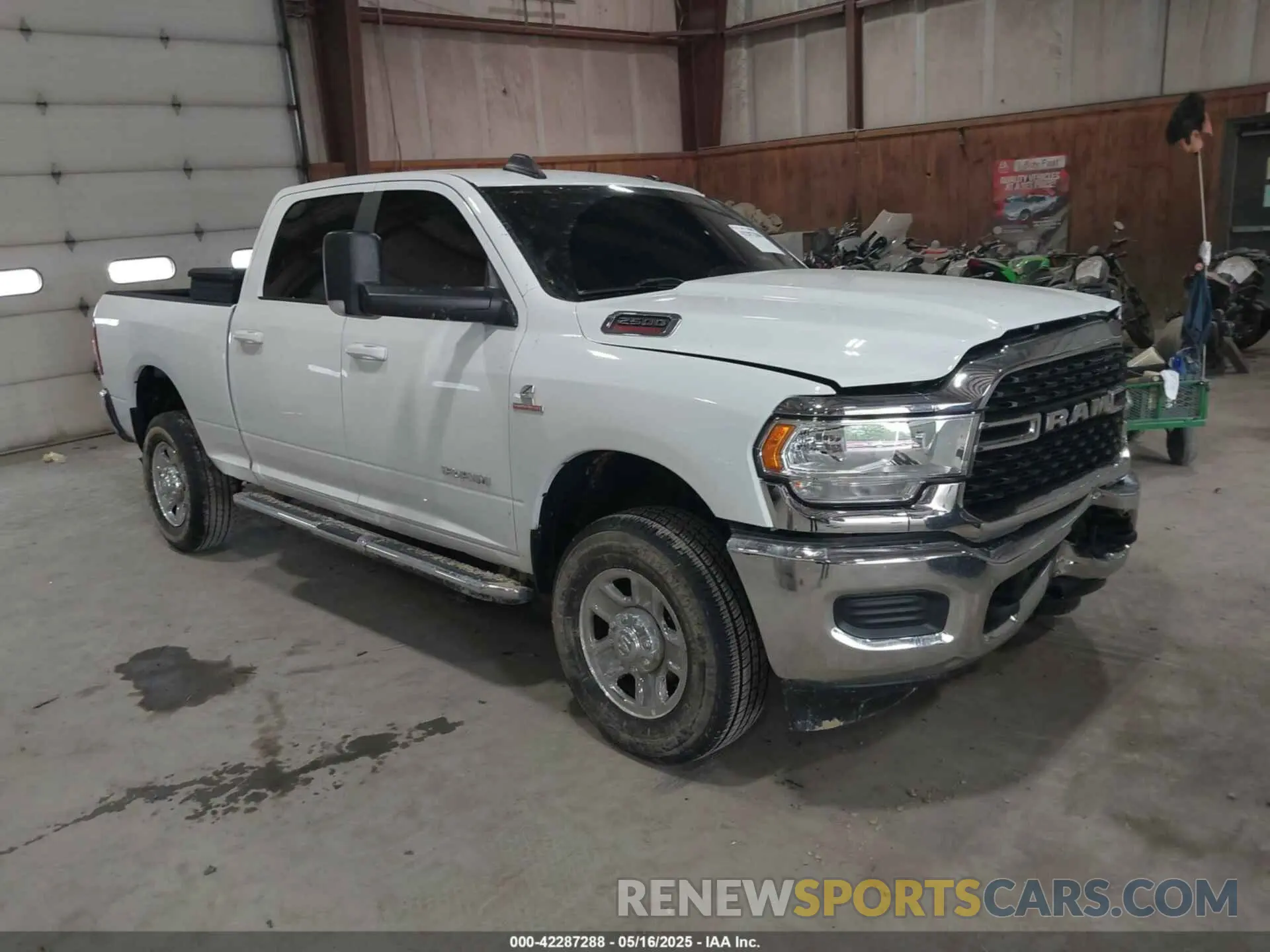 1 fotografías del automóvil dañado 3C6UR5DL6NG436791 RAM 2500 2022