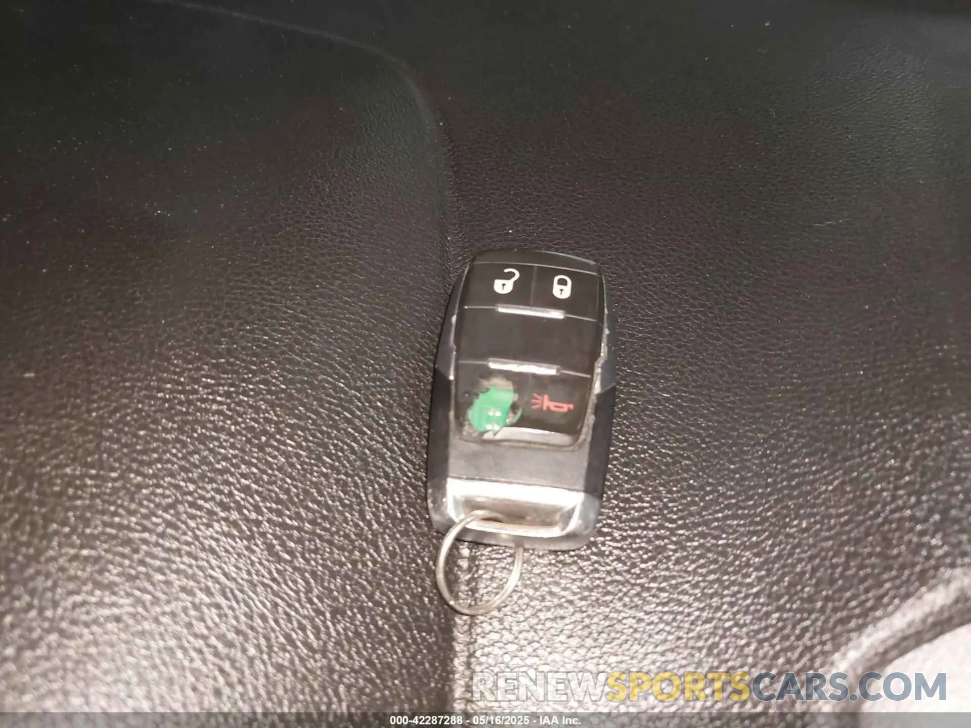 11 fotografías del automóvil dañado 3C6UR5DL6NG436791 RAM 2500 2022