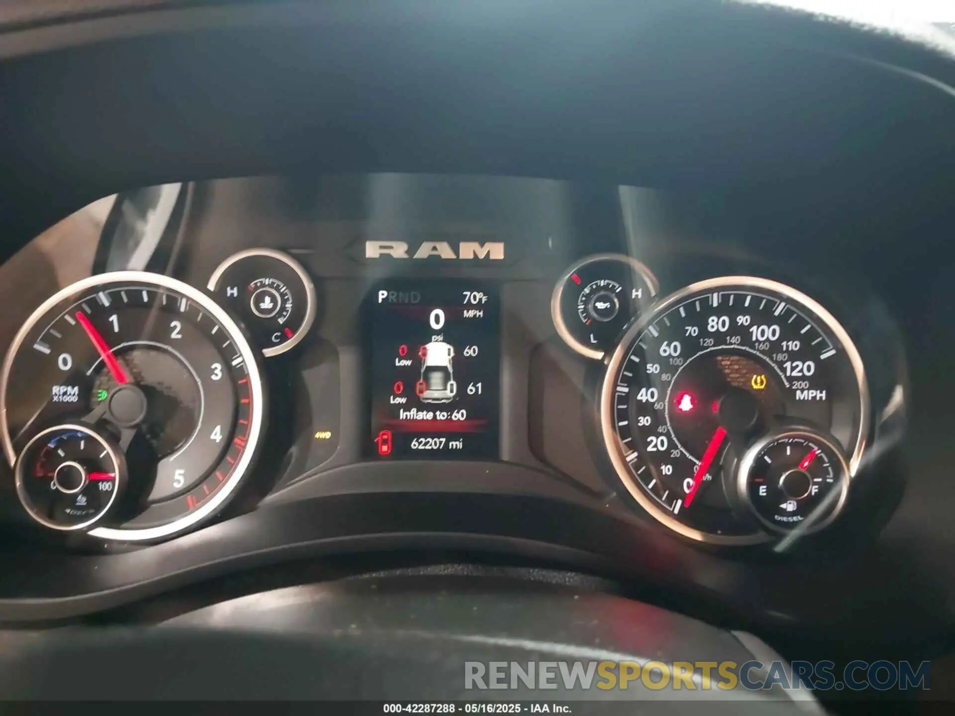7 fotografías del automóvil dañado 3C6UR5DL6NG436791 RAM 2500 2022