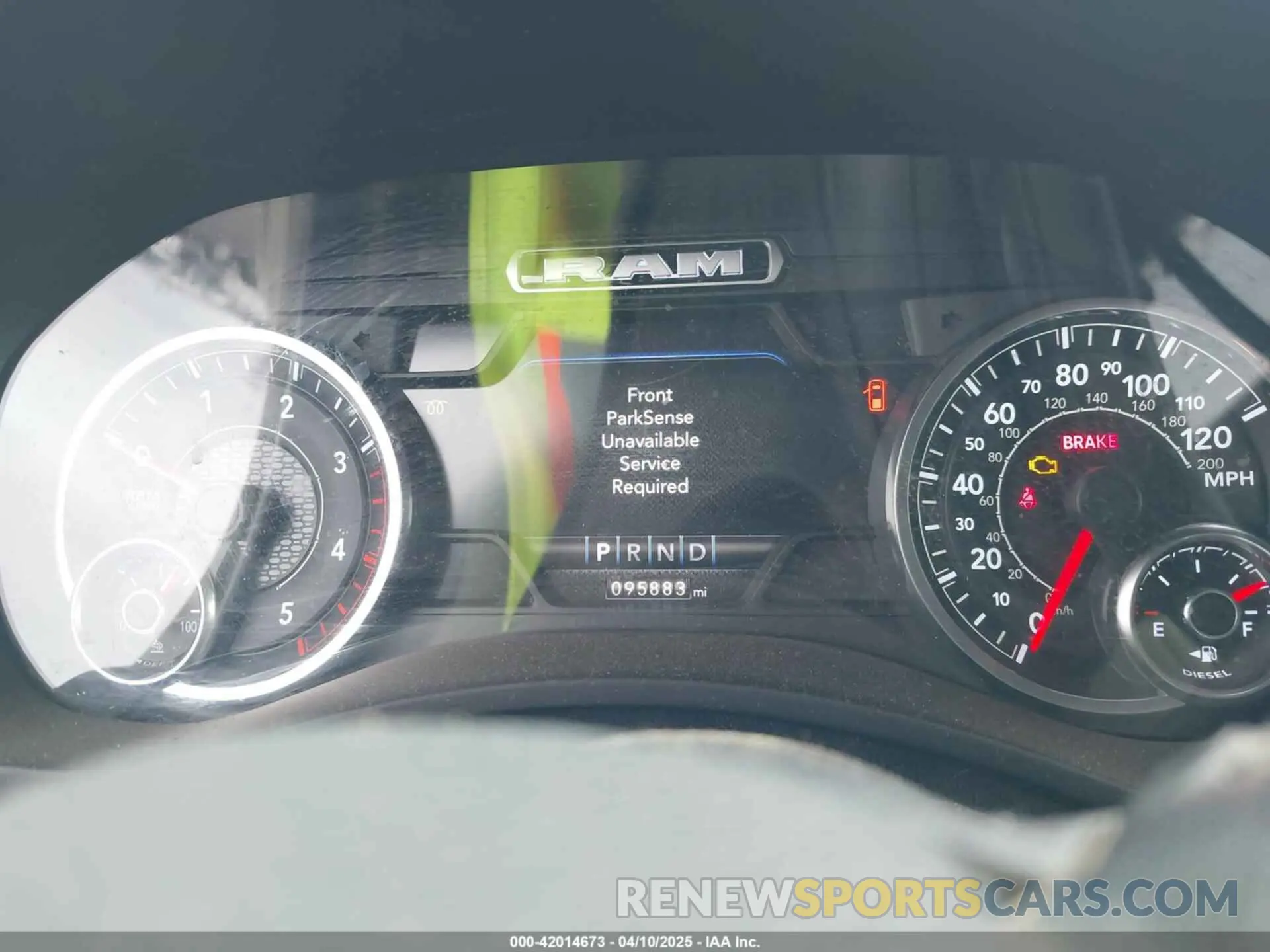 7 fotografías del automóvil dañado 3C6UR5DL8NG126870 RAM 2500 2022