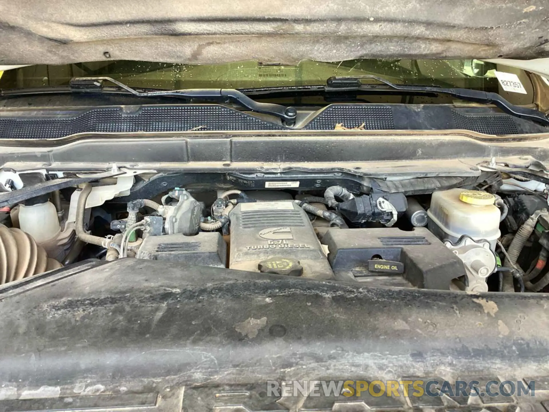 6 fotografías del automóvil dañado 3C6UR5DL8NG220859 RAM 2500 2022