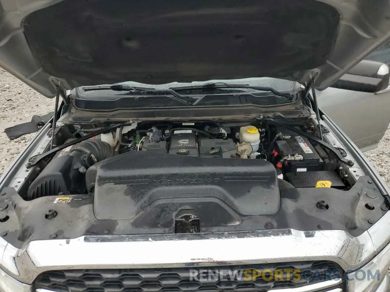 11 fotografías del automóvil dañado 3C6UR5DLXNG182339 RAM 2500 2022