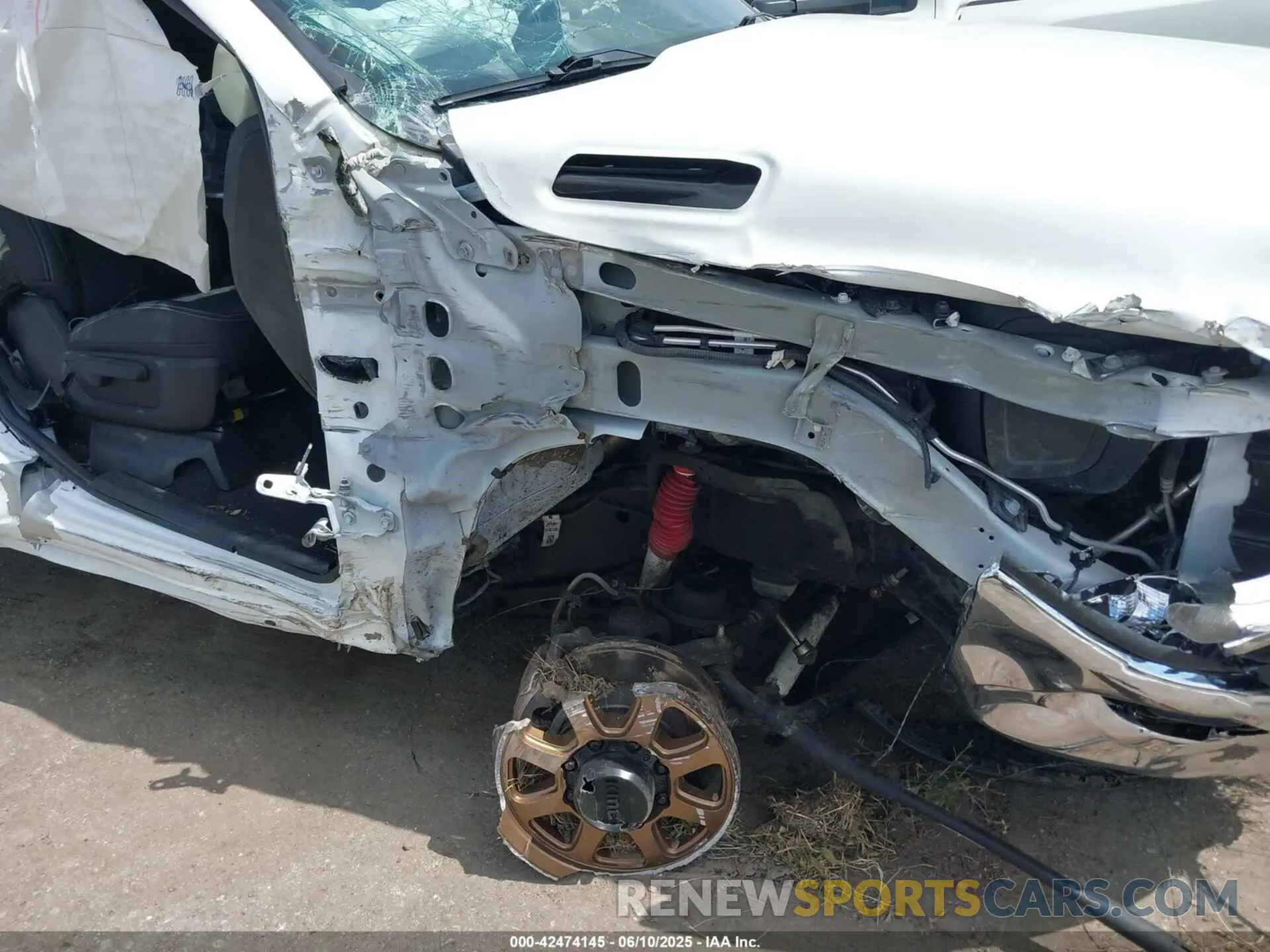 6 fotografías del automóvil dañado 3C6UR5DLXNG436311 RAM 2500 2022