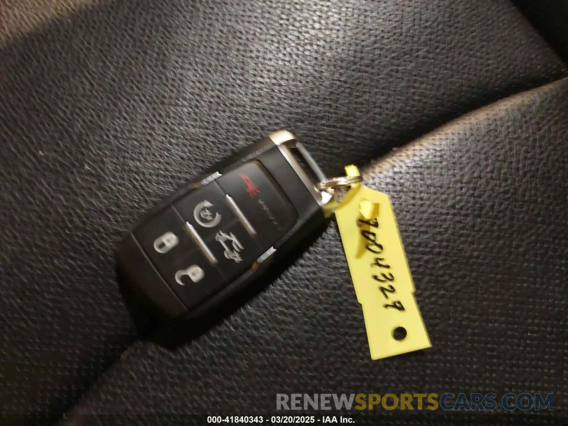 11 fotografías del automóvil dañado 3C6UR5FJ0NG370184 RAM 2500 2022