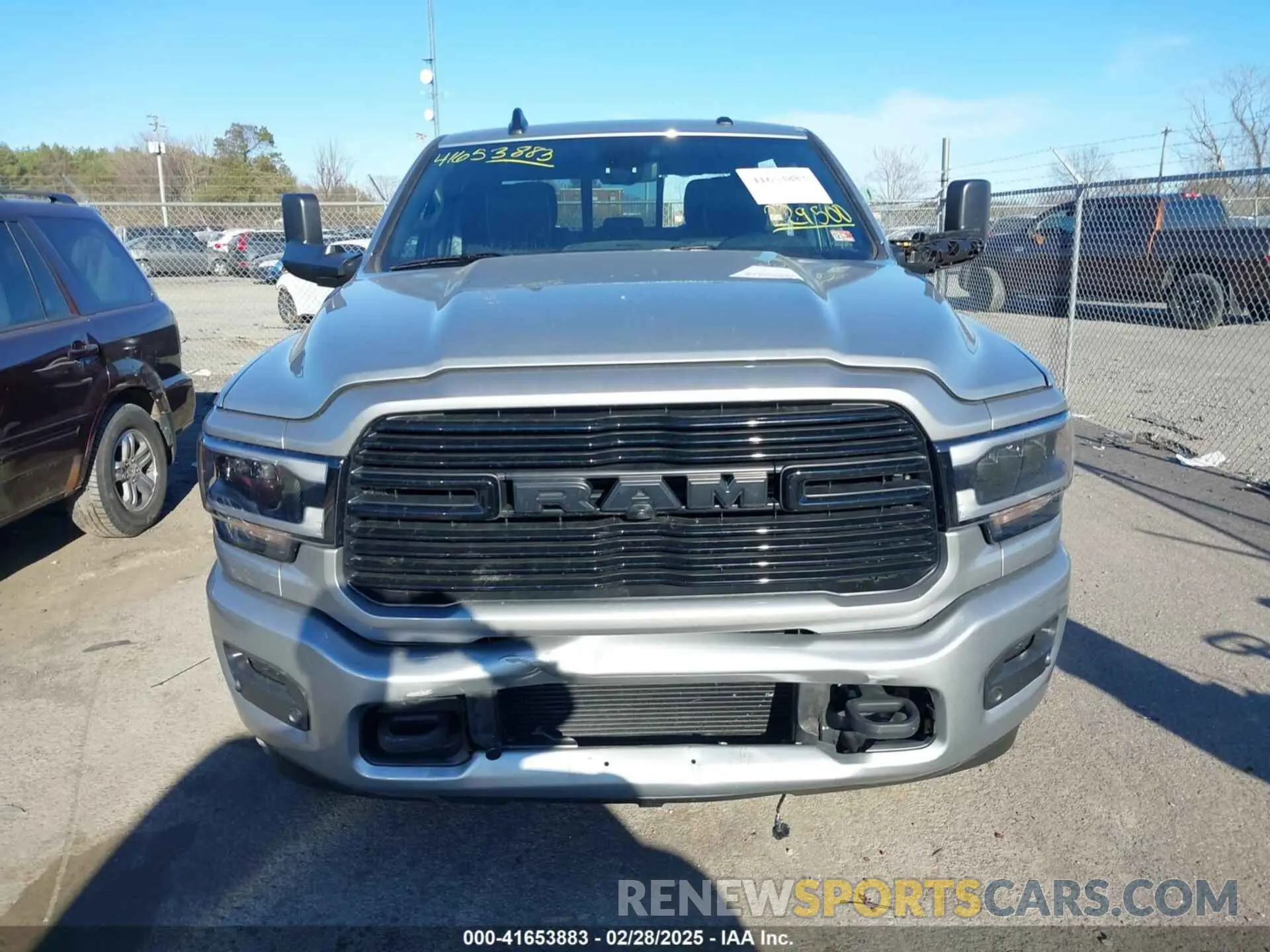 12 fotografías del automóvil dañado 3C6UR5FL1NG229500 RAM 2500 2022