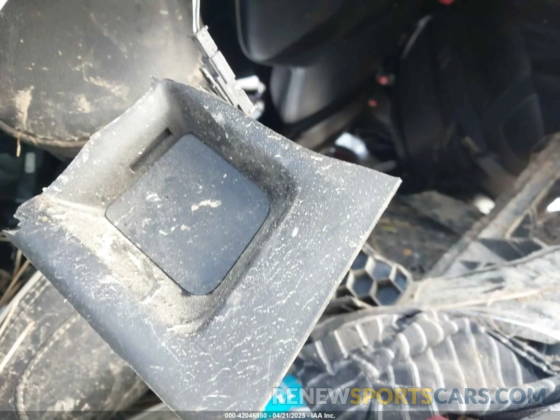 8 fotografías del automóvil dañado 3C6UR5FL1NG253134 RAM 2500 2022