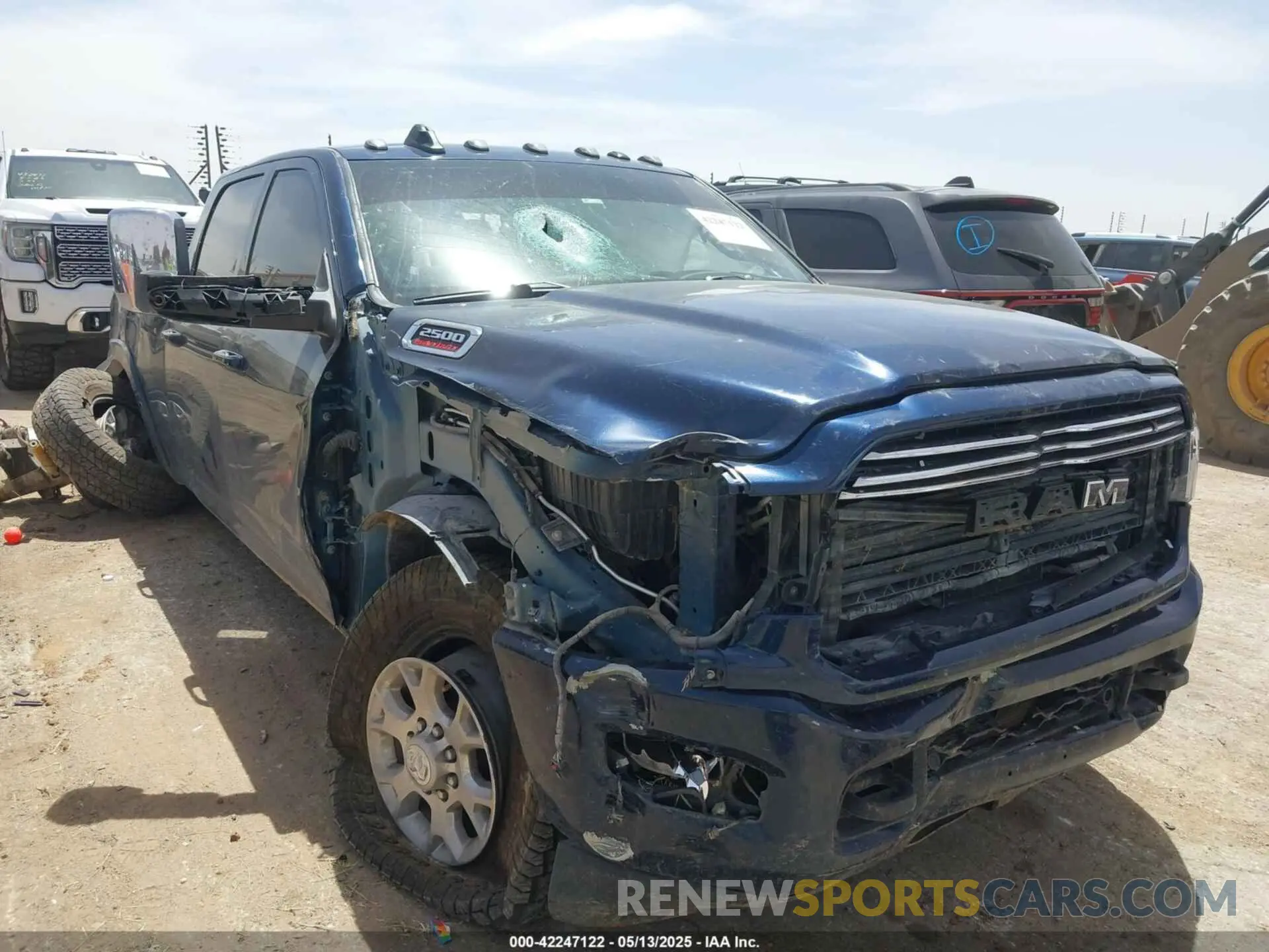 1 fotografías del automóvil dañado 3C6UR5FL1NG372673 RAM 2500 2022