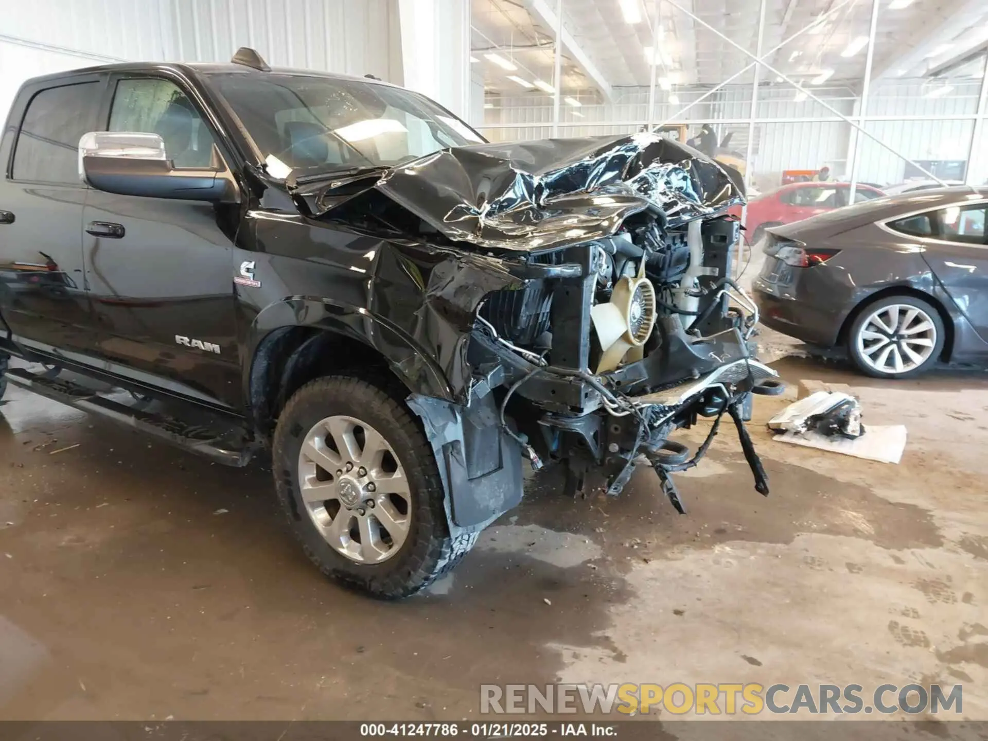 19 fotografías del automóvil dañado 3C6UR5FL6NG368022 RAM 2500 2022
