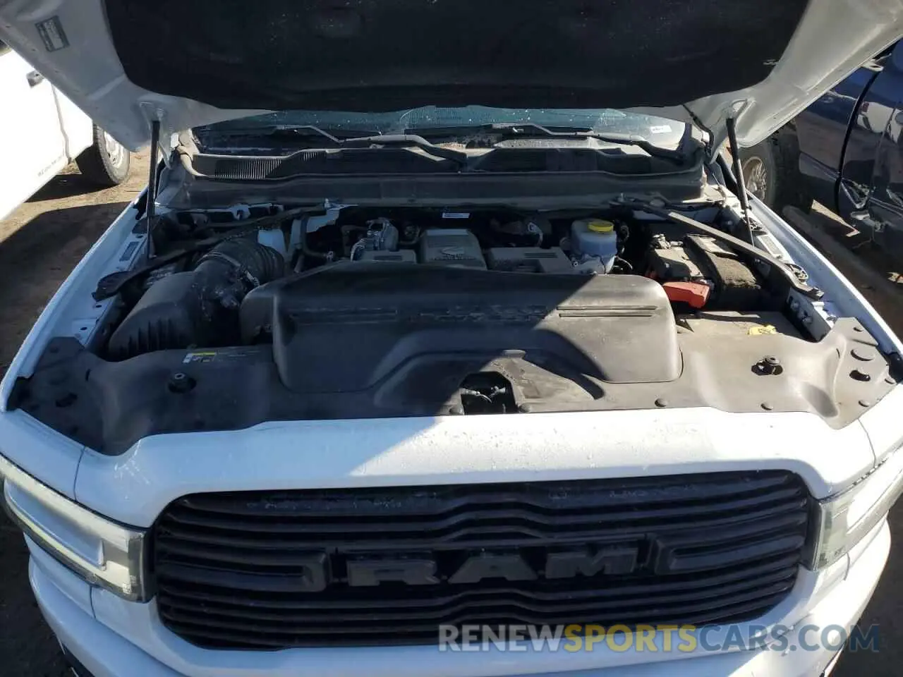11 fotografías del automóvil dañado 3C6UR5FL7NG128025 RAM 2500 2022
