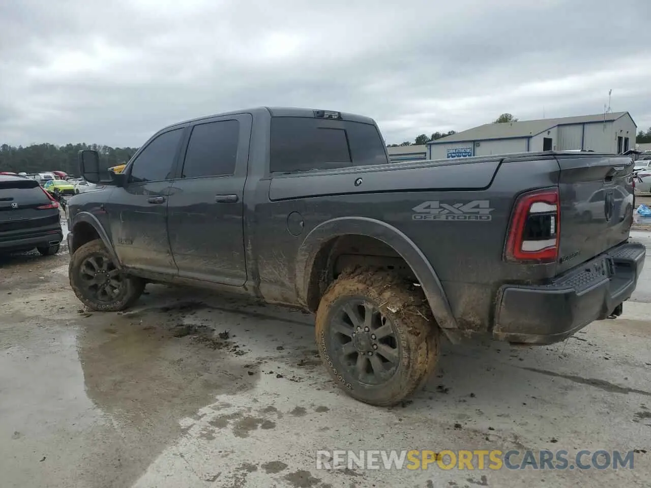 2 fotografías del automóvil dañado 3C6UR5FL7NG267832 RAM 2500 2022