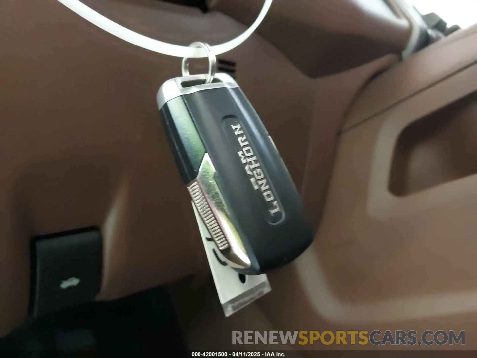 11 fotografías del automóvil dañado 3C6UR5GL2NG130702 RAM 2500 2022