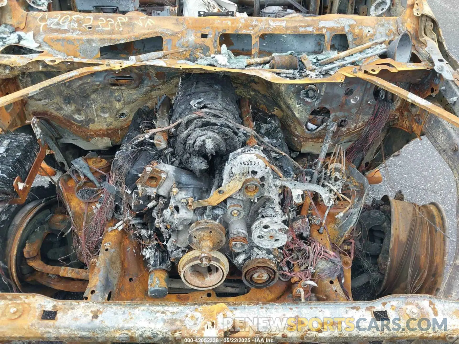 10 fotografías del automóvil dañado 3C6UR5HJ4NG232449 RAM 2500 2022