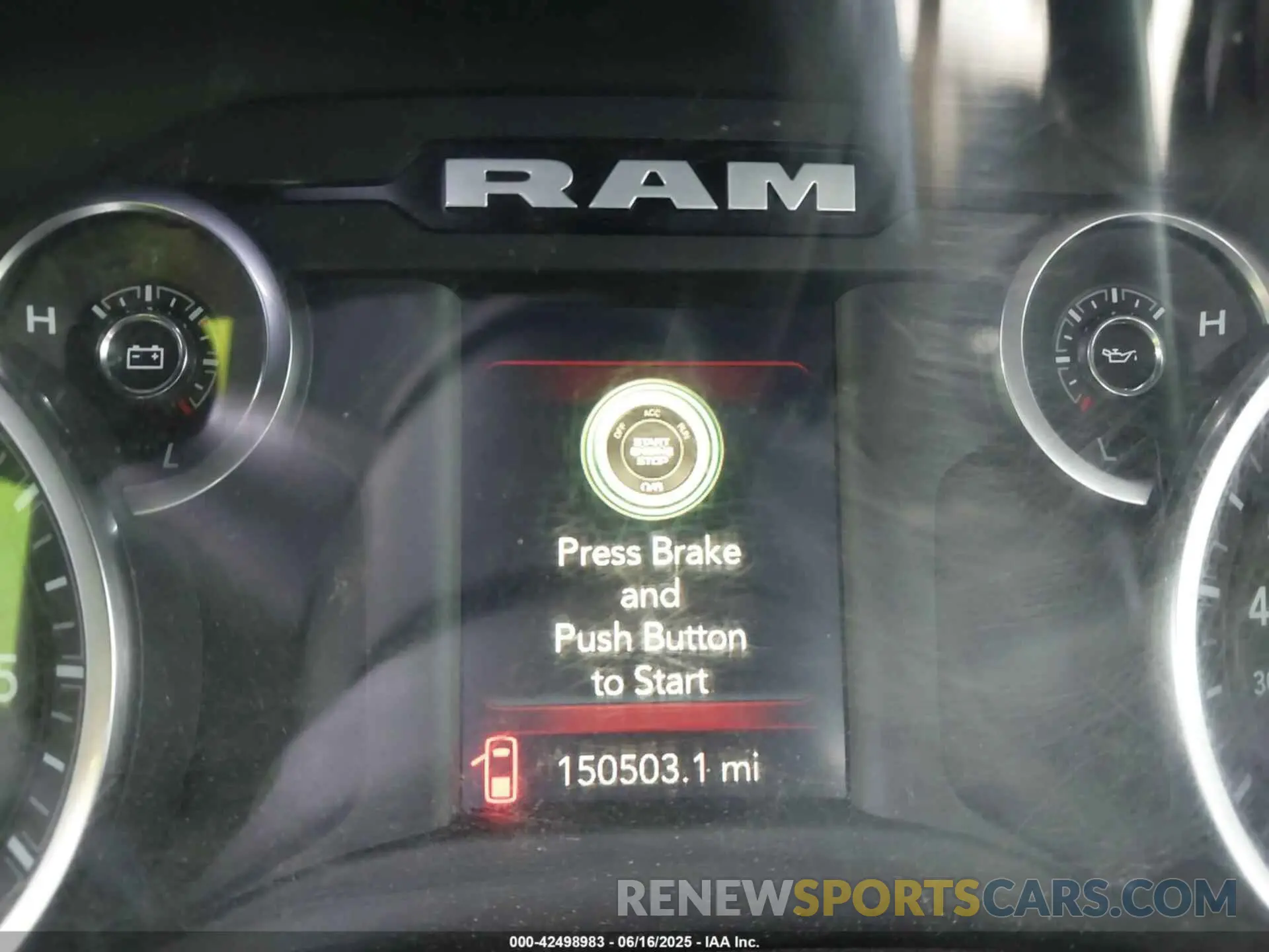 7 fotografías del automóvil dañado 3C6UR5HJ8NG166987 RAM 2500 2022