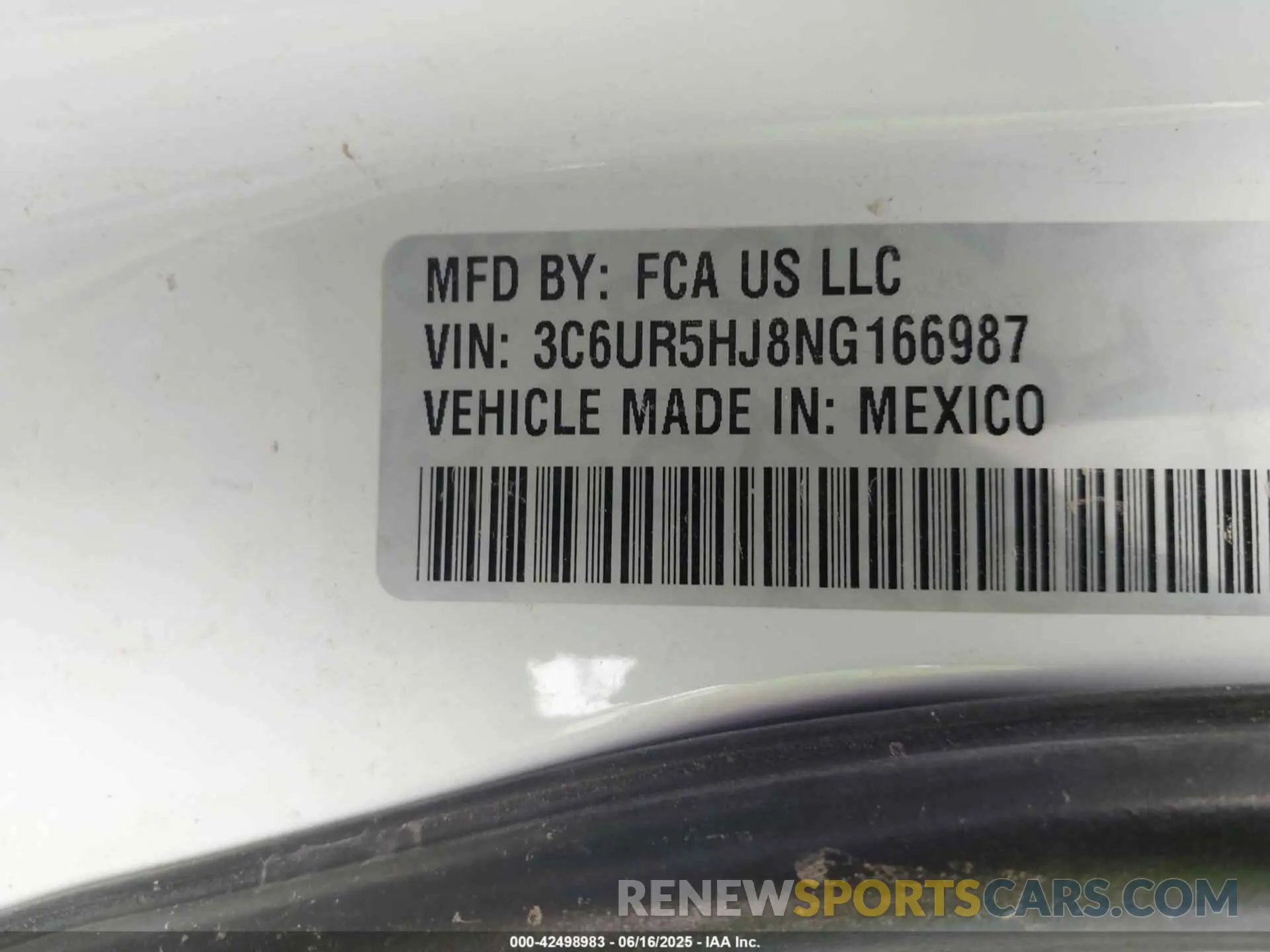 9 fotografías del automóvil dañado 3C6UR5HJ8NG166987 RAM 2500 2022