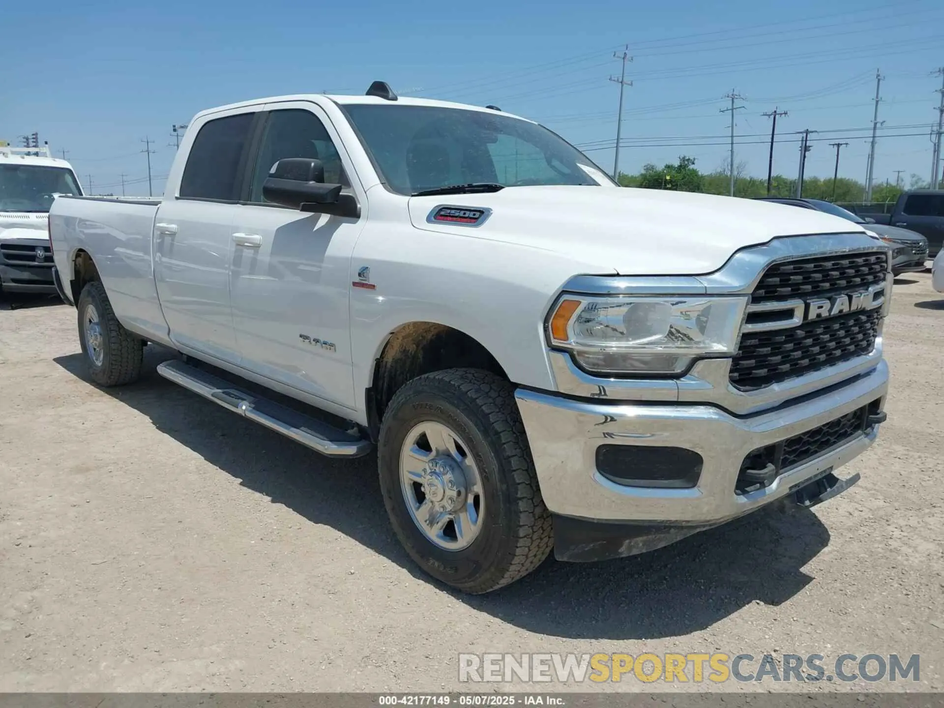 1 fotografías del automóvil dañado 3C6UR5JL1NG104343 RAM 2500 2022