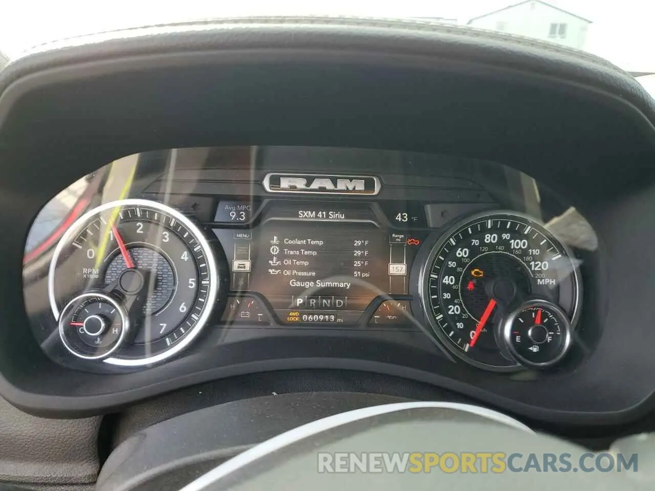 9 fotografías del automóvil dañado 3C6UR5KJ5NG116850 RAM 2500 2022